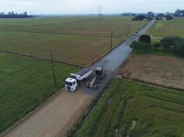 Programa Estrada Boa Rural tem projetos para pavimentar mais de 900 km de rodovias no interior Obras de pavimentação do Programa Estrada Boa Rural