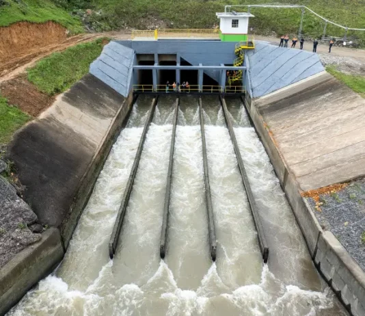 Santa Catarina amplia sistema de barragens contra enchentes no Vale do Itajaí Barragens do Vale do Itajaí