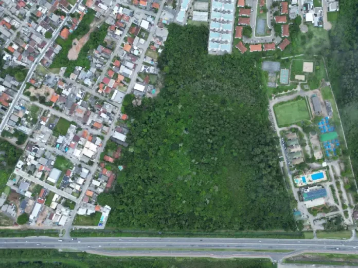 Terreno na SC-401 colocado a venda pela Ciasc