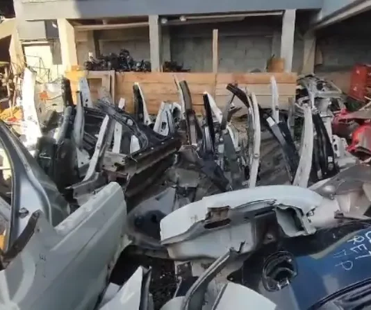peças apreendidas em desmanche clandestino