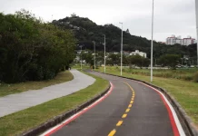 Foto da ciclovia da orla na Via Expressa Sul