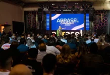 Foto do Abrasel Summit 2025