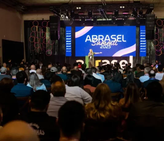Abrasel Summit 2026 abre pré-venda de ingressos e confirma edição em Florianópolis Foto do Abrasel Summit 2025