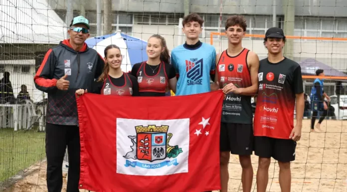 Equipe de São José participantes dos Joguinhos Abertos de Santa Catarina