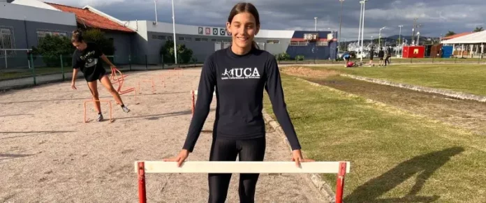 Maria Clara Branco Corrêa3 Maria Clara Branco Corrêa em pista de atletismo