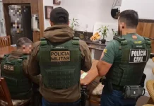 Operação Pão e Circo investiga fraude em licitações de shows em Santa Catarina Agentes do GAECO durante Operação Pão e Circo