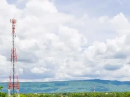 Programa Sinal Bom vai ampliar internet e telefonia no campo e rodovias de SC Foto de antena em área rural de Santa Catarina representando o Programa Sinal Bom