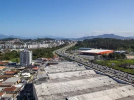 Vista da BR-101 em São José