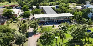 Foto do prédio da Secretaria da Agricultura de SC