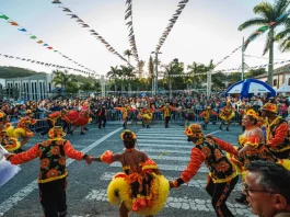 Arraiá da Freguesia terá shows, quadrilhas e atrações culturais em São José Grupo se apresentando no Arraiá da Freguesia em São José