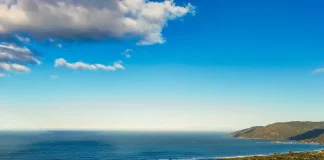 Foto da Lagoa do Peri o nde inicia a programação do Go Blue