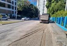 Florianópolis executa novas obras viárias para melhorar o fluxo de veículos Foto de obras de pavimentação em Florianópolis