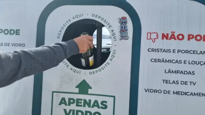 reciclagem de vidro (1) Ponto de coleta de reciclagem de vidro em São José
