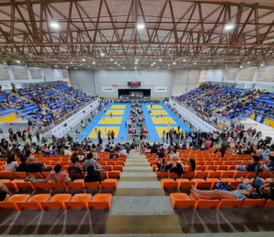 São José será sede do Campeonato Brasileiro de Judô Júnior entre os dias 26 e 30 de agosto Público na arena Multiuso assistindo o Campeonato Brasileiro de Judô Júnior