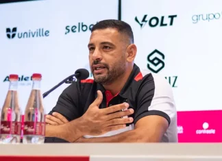 Diego Souza durante apresentação ao JEC