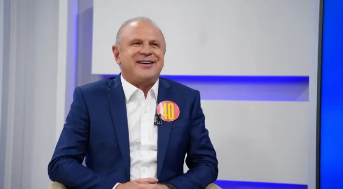 Foto de Gelson Merisio participando da sabatina no programa Balanço Geral no Grupo ND.