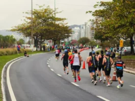 Maratona Internacional de Floripa movimenta a capital neste fim de semana Atletas participando da Maratona Internacional de Floripa