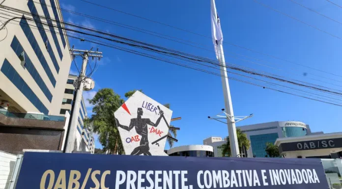 OAB/SC e LIDE SC promovem debate inédito com candidatos ao Senado Sede da OAB/SC