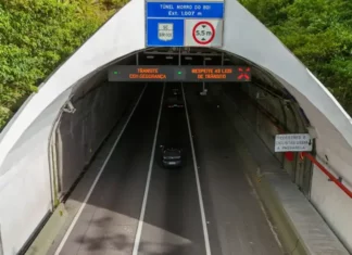 Túnel do Morro do Boi terá bloqueios para manutenção dos jatos ventiladores Foto da entrada do Túnel do Morro do Boi