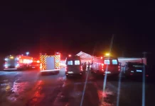 Deslizamento atinge casa em Santo Amaro da Imperatriz Equipes do Corpo de Bombeiros Militar de Santa Catarina em atendimento a ocorrência de deslizamento em Santo Amaro da Imperatriz