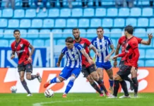 Avaí encara pedreiras na Série B e Figueirense tenta salvar o ano na Copa Santa Catarina Jogadores do Avaí e Atlético-GO disputam partida