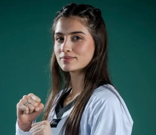 Atleta de São José, Camilly Gosch se torna a segunda melhor do mundo no taekwondo Atleta Camilly Gosch