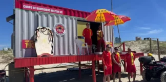 Curso de guarda-vidas civil voluntário prepara profissionais para atuação nas praias para a Estação Verão 2026/27.