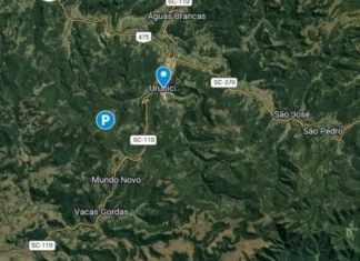 Mapa da área de buscas pelo helicóptero com o cantor Rick mostra o sinal de celular de um dos ocupantes e o último ponto emitido pela aeronave.