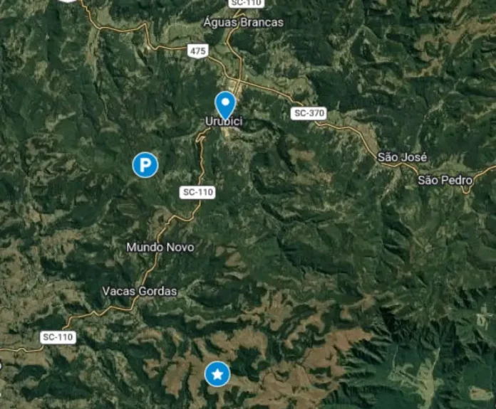 Mapa da área de buscas pelo helicóptero com o cantor Rick mostra o sinal de celular de um dos ocupantes e o último ponto emitido pela aeronave.