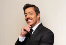 Renato Albani apresenta “Salve-se Quem Puder” em Criciúma e São José neste fim de semana Renato Albani, que apresenta o espetáculo de stand-up “Salve-se Quem Puder” em Criciúma e São José, Santa Catarina, nos dias 23 e 24 de outubro.