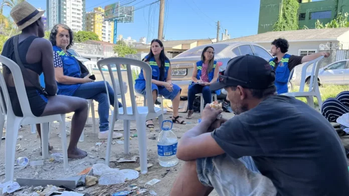 abordagem-social-sao-jose-1200x675 Equipe da Abordagem Social de São José realiza atividade com pessoas em situação de rua durante atendimento no território.