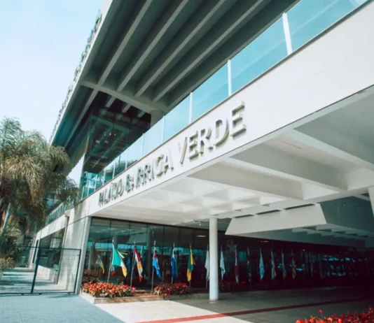 Alesc terá 35% de renovação na próxima legislatura Fachada do Palácio Barriga-Verde, sede da Assembleia Legislativa de Santa Catarina (Alesc), que terá 35% de renovação na próxima legislatura.
