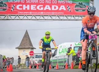 Serra do Rio do Rastro será interditada na manhã deste domingo Ciclistas participam do Desafio Serra do Rio do Rastro, competição que provoca a interdição da SC-390 entre Lauro Müller e Bom Jardim da Serra.